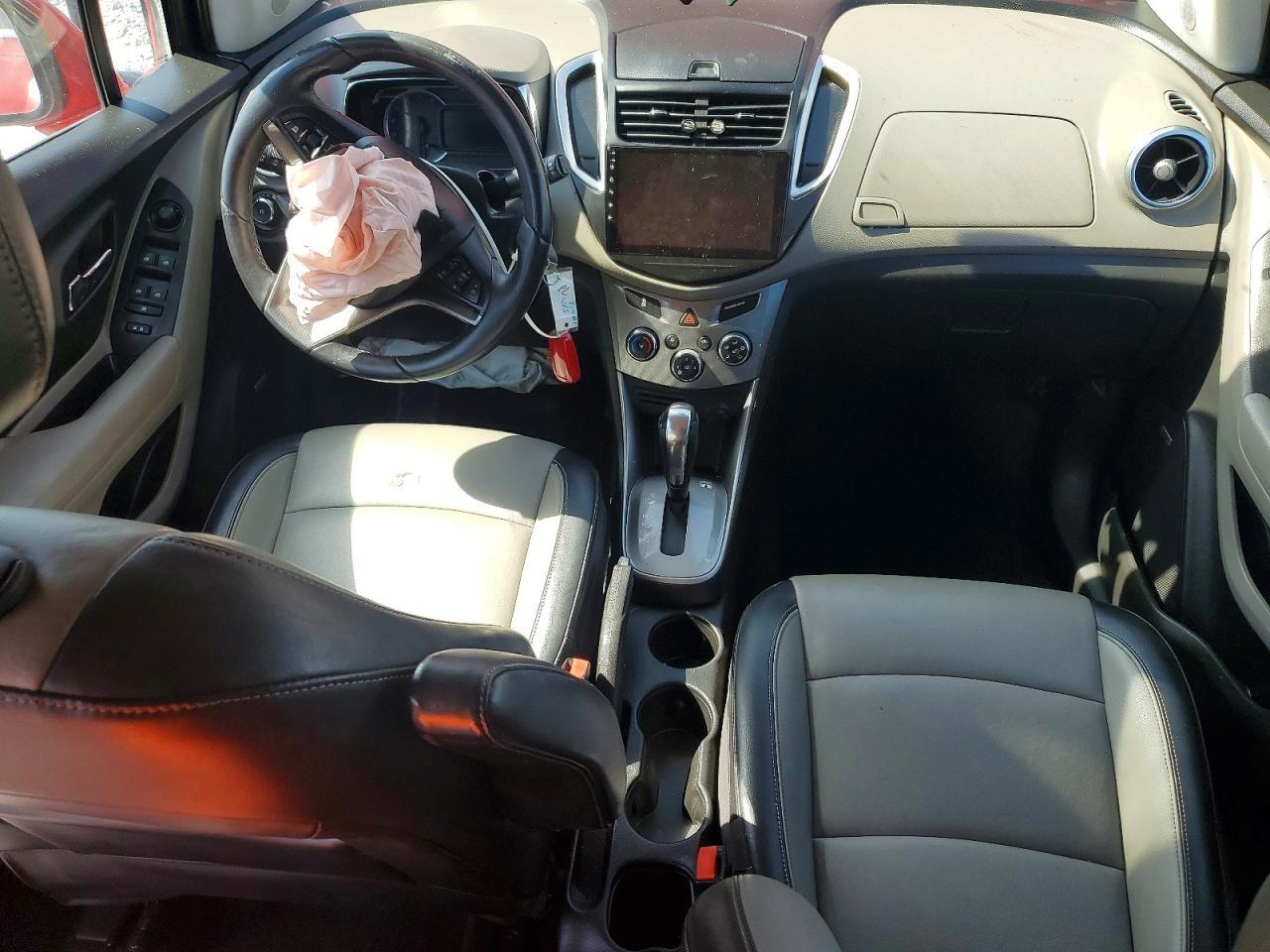 2016 CHEVROLET TRAX LTZ — Фото 8 из 13
