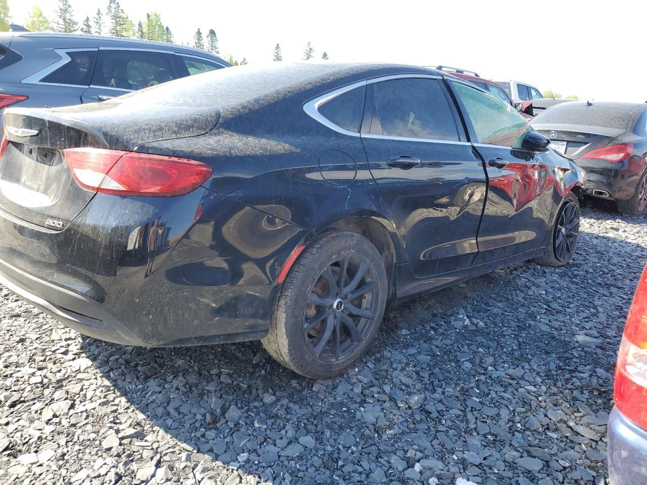 2016 CHRYSLER 200 LX — Фото 3 из 13