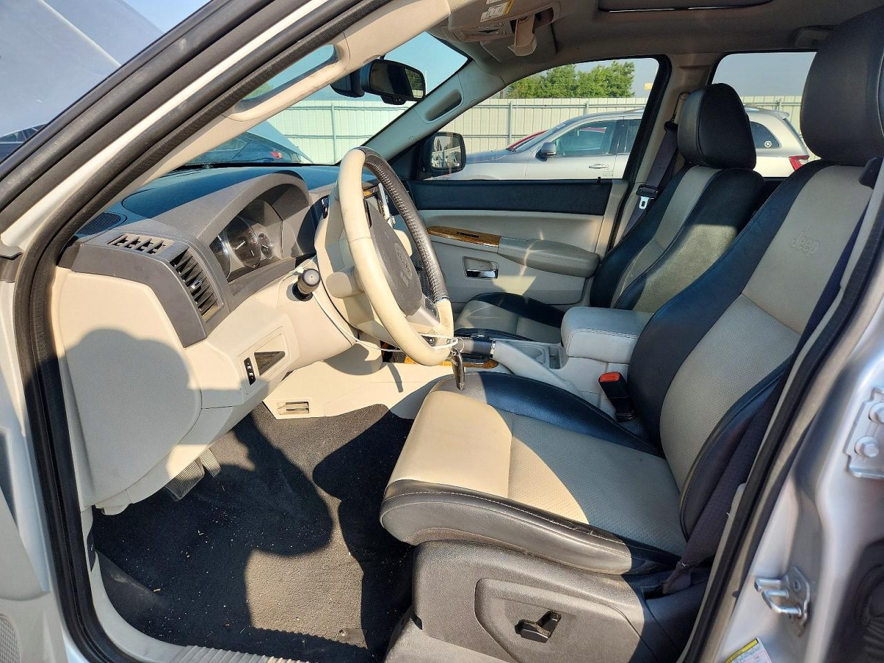 2008 JEEP GRAND CHEROKEE LIMITED — Фото 7 из 13