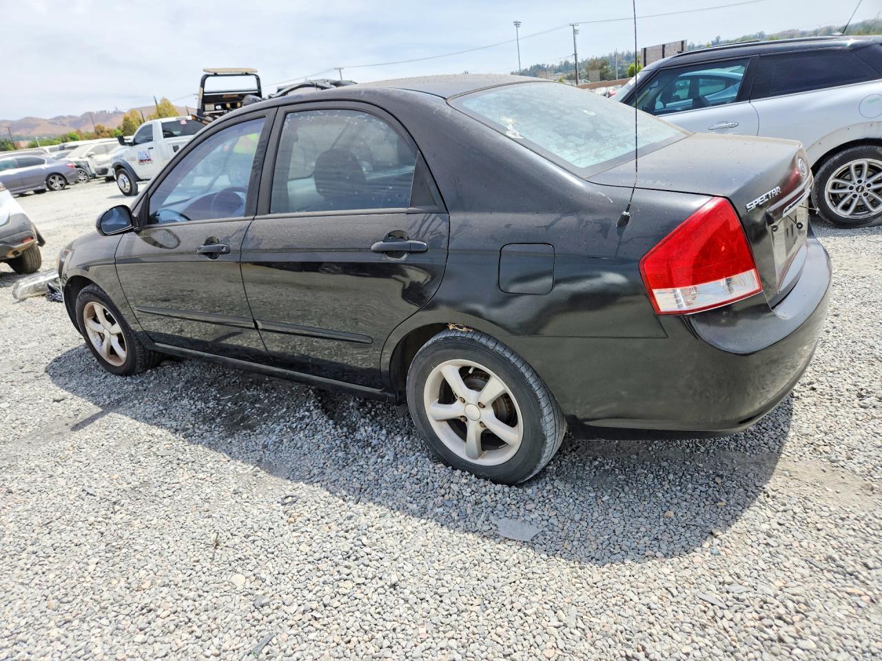 2008 KIA SPECTRA LX — Фото 2 из 12