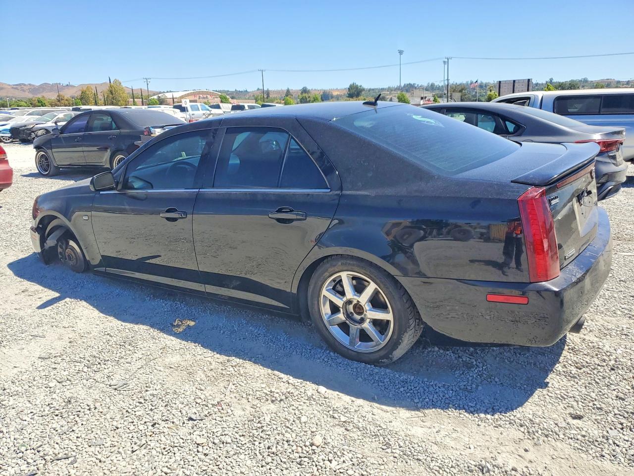 1G6DC67A550208489 2005 CADILLAC STS photo no. 2