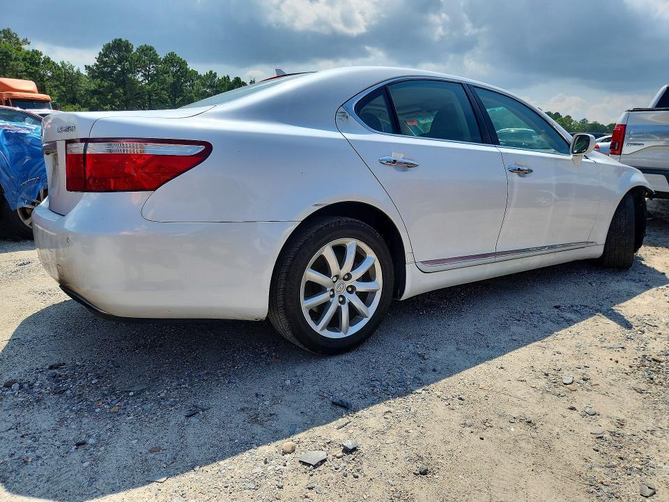 2008 LEXUS LS 460 — Фото 3 из 12