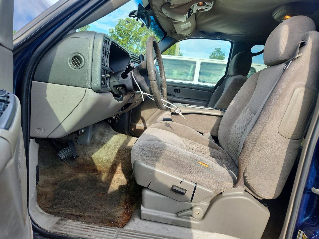 2005 CHEVROLET TAHOE K1500 — Фото 7 из 13