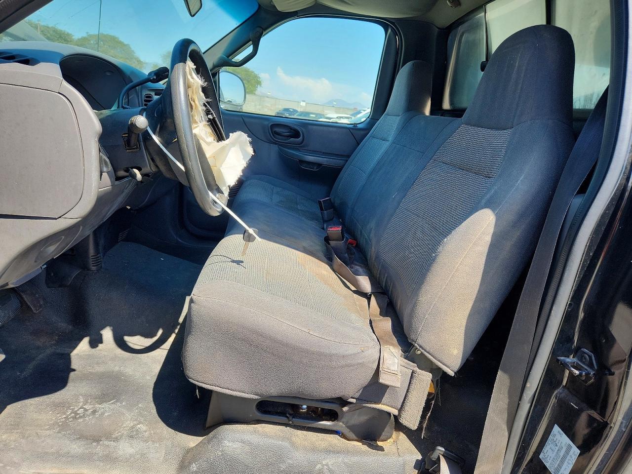 2001 FORD F150 — Фото 7 из 12