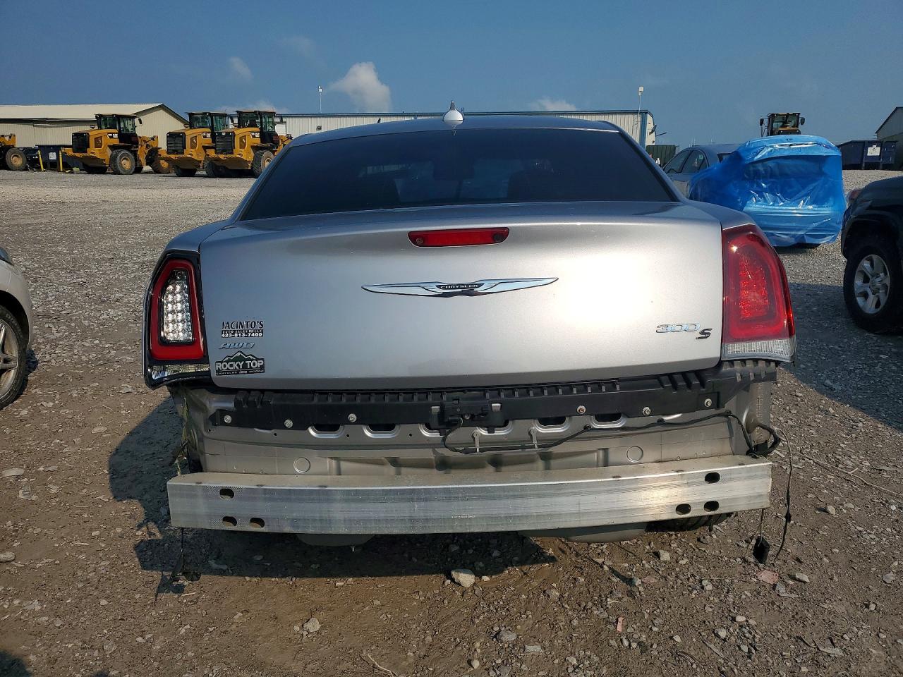 2016 CHRYSLER 300 S — Фото 6 из 13