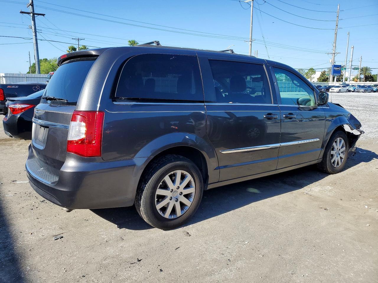 2016 CHRYSLER TOWN & COUNTRY TOURING — Фото 3 из 14