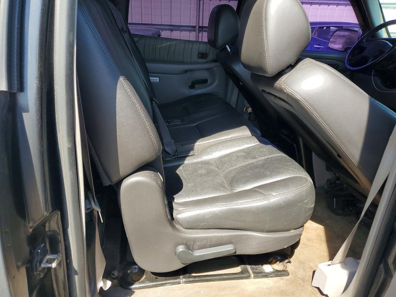 2005 CHEVROLET AVALANCHE C1500 — Фото 11 из 13