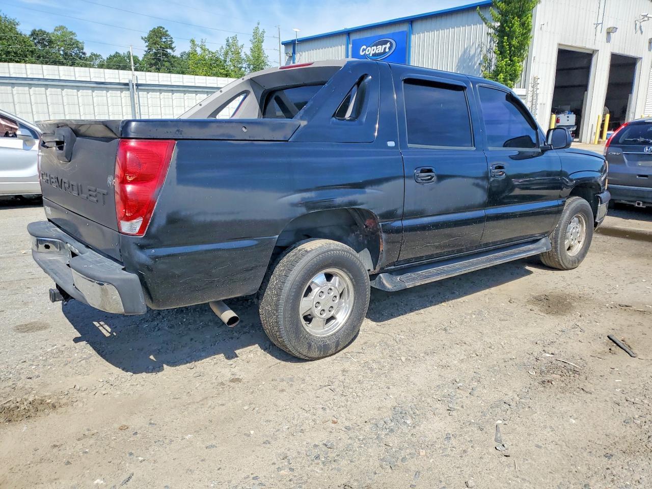 2005 CHEVROLET AVALANCHE C1500 — Фото 3 из 13