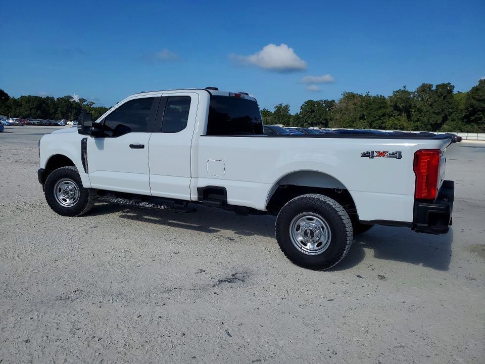 2024 FORD F350 SUPER DUTY — Фото 2 из 12