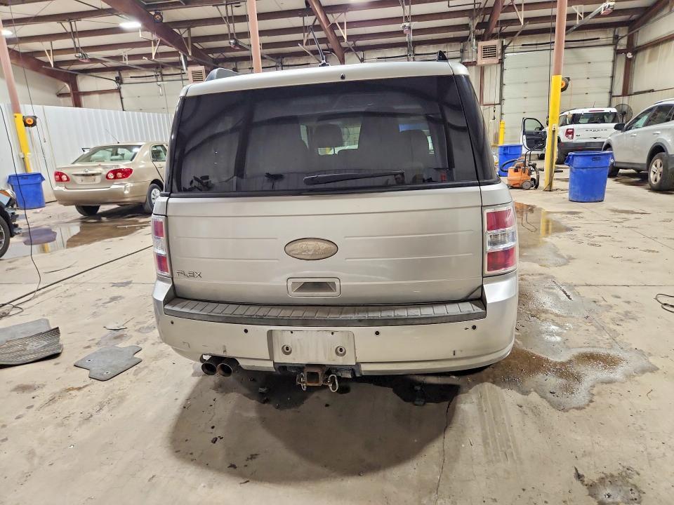 2012 FORD FLEX SE — Фото 6 из 13