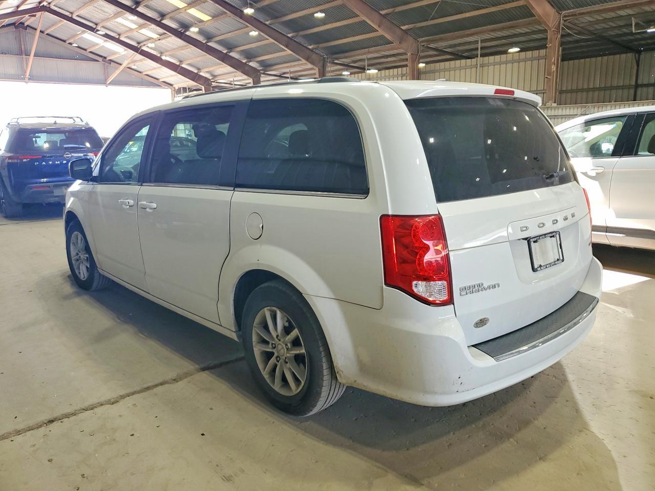2020 DODGE GRAND CARAVAN SXT — Фото 2 из 13