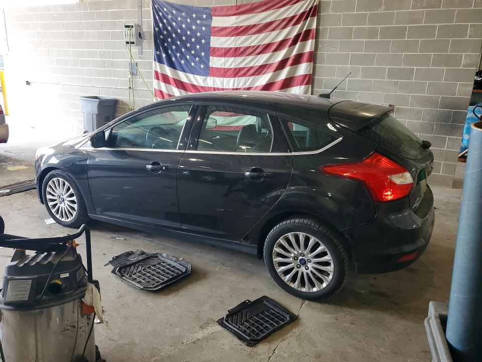 2012 FORD FOCUS TITANIUM — Фото 2 из 12