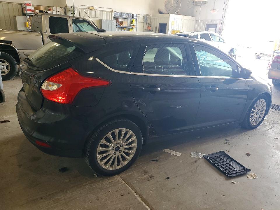 2012 FORD FOCUS TITANIUM — Фото 3 из 12