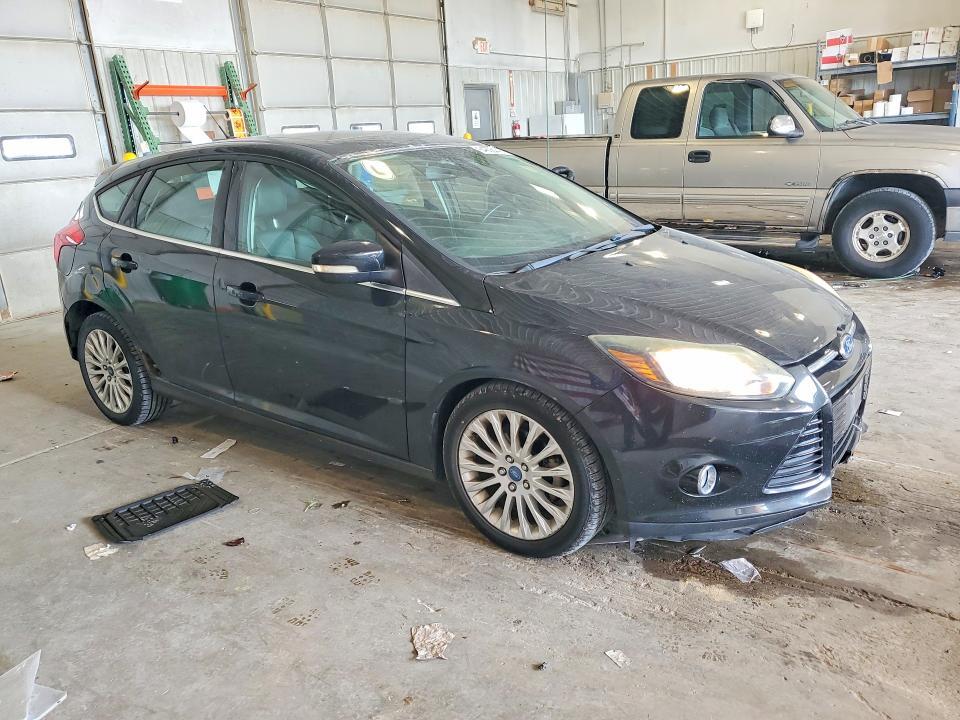 2012 FORD FOCUS TITANIUM — Фото 4 из 12
