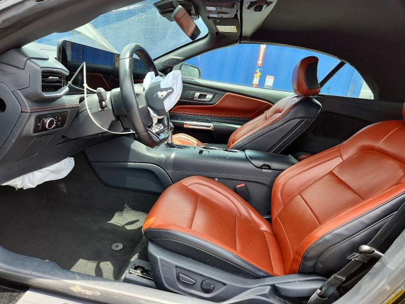 2024 FORD MUSTANG — Фото 7 из 13