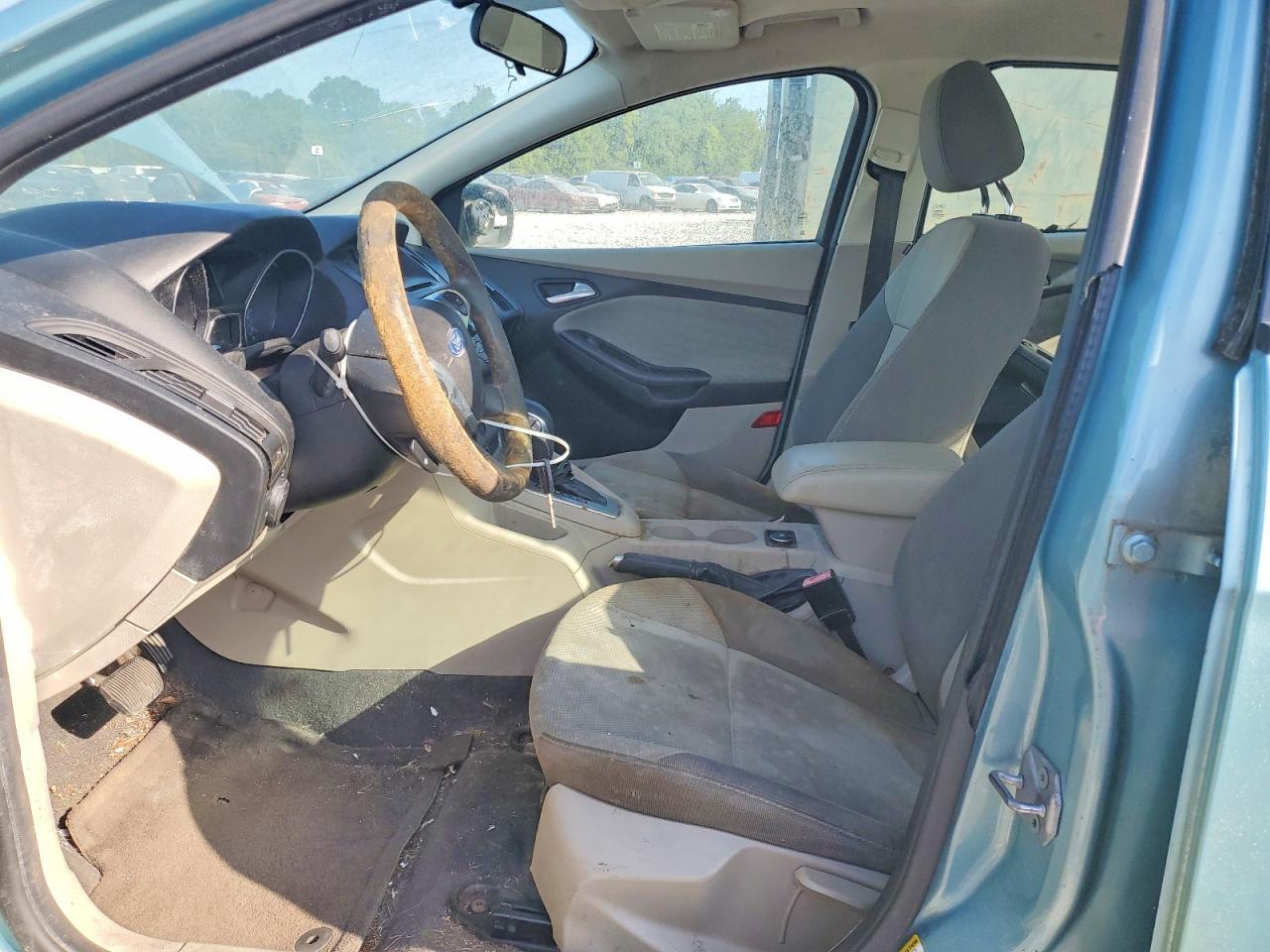 2012 FORD FOCUS SE — Фото 7 из 12