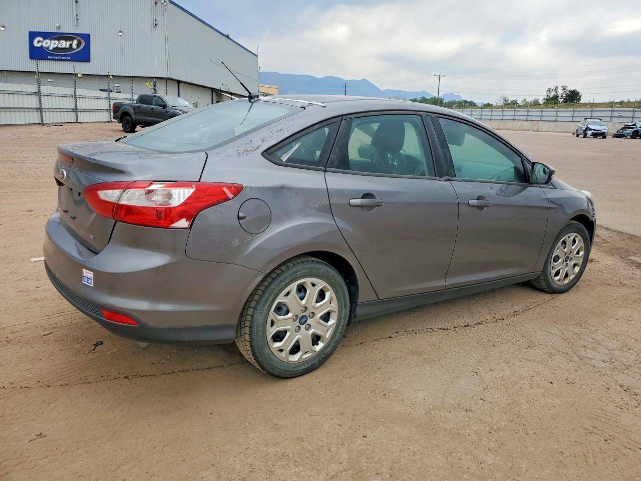 2012 FORD FOCUS SE — Фото 3 из 12