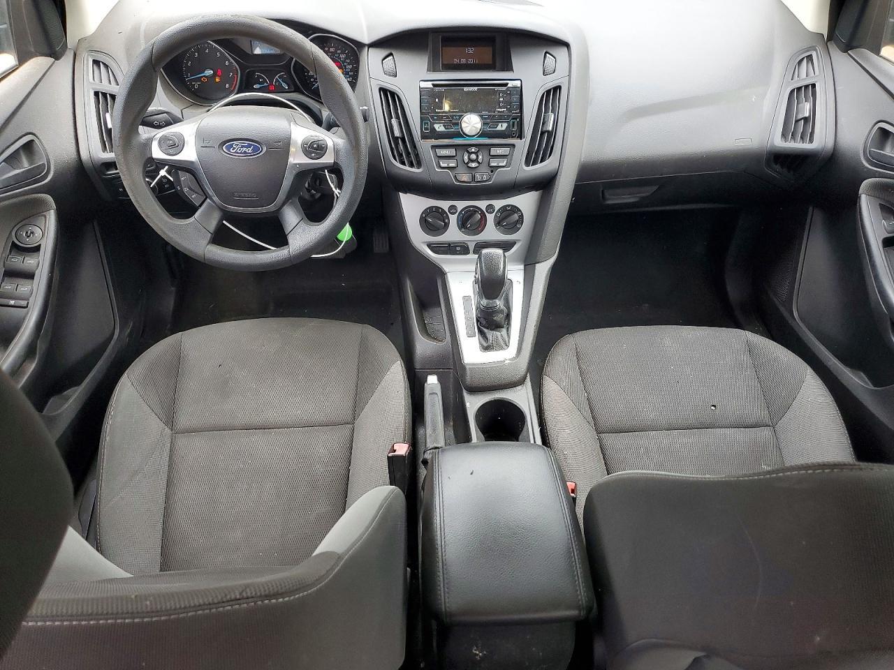 2012 FORD FOCUS SE — Фото 8 из 12