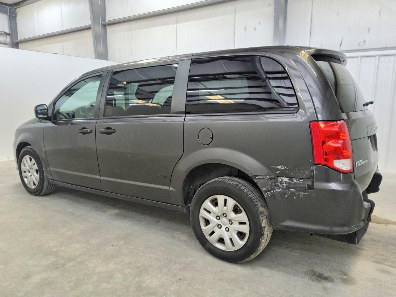 2020 DODGE GRAND CARAVAN SE — Фото 2 из 13