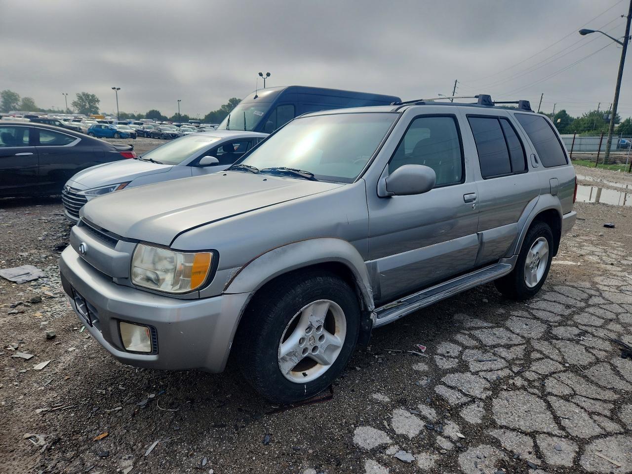 2001 INFINITI QX4 JNRDR09Y81W222476