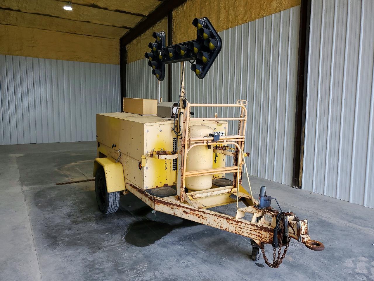1999 CTEK 2000-10 MOBILE POWER UNIT TRAILER — Фото 4 из 10