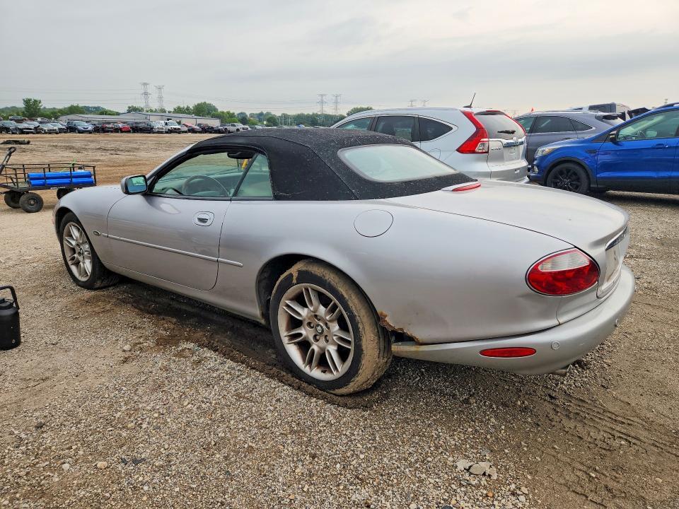 2001 JAGUAR XK8 — Фото 2 из 12