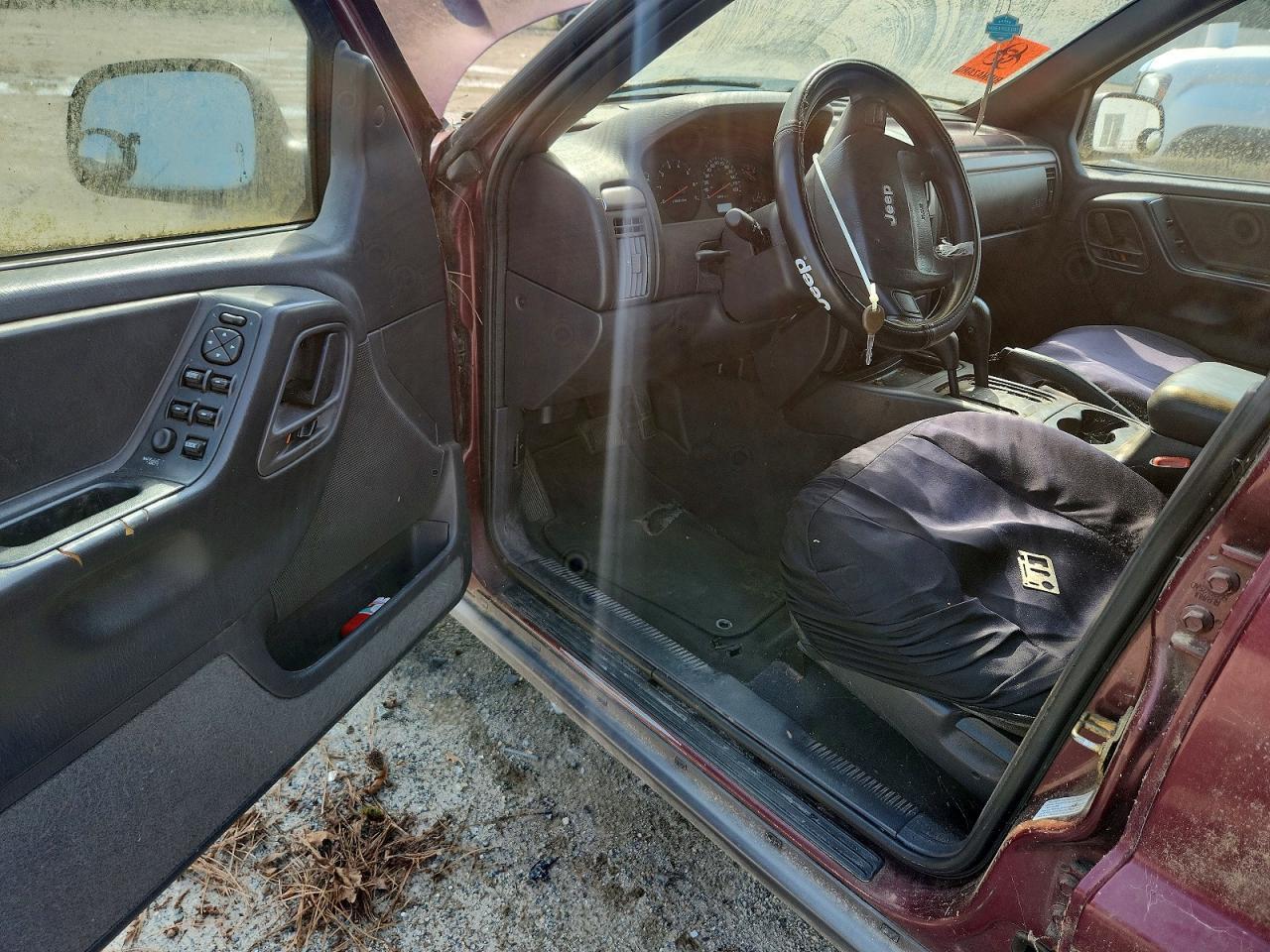 2001 JEEP GRAND CHEROKEE LAREDO — Фото 8 из 13