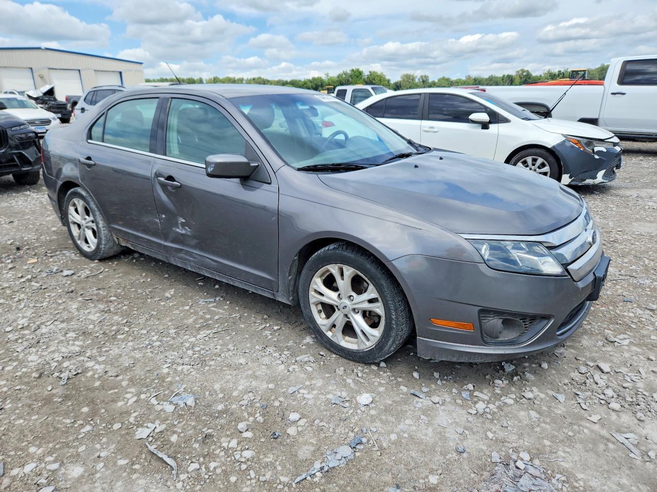 3FAHP0HA2CR283491 2012 FORD FUSION photo no. 4