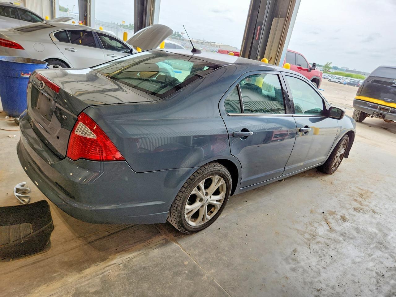 3FAHP0HA3CR246692 2012 FORD FUSION photo no. 3
