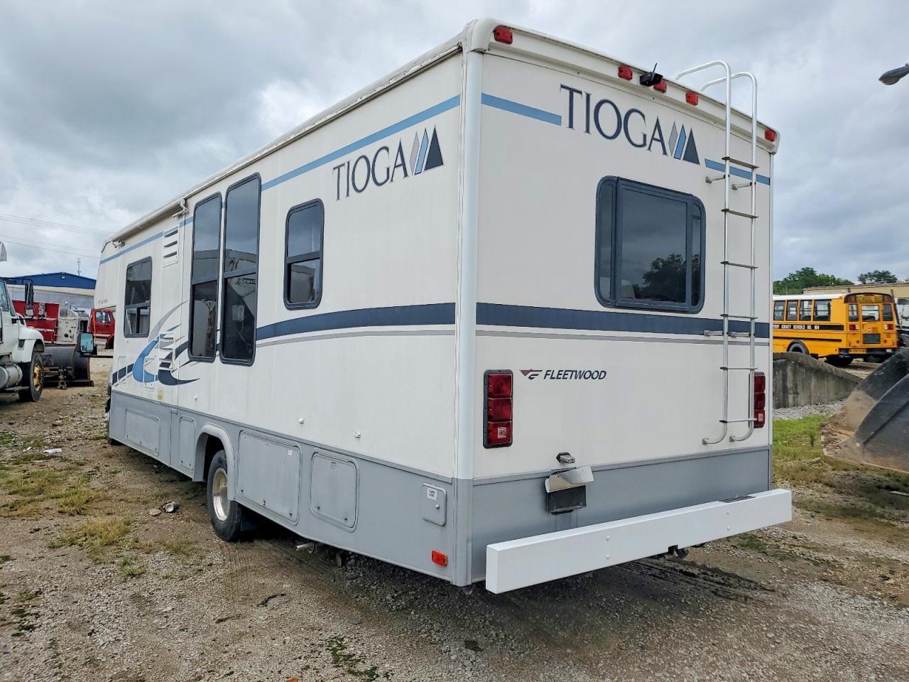 2005 FLEETWOOD TIOGA RV — Фото 3 из 10