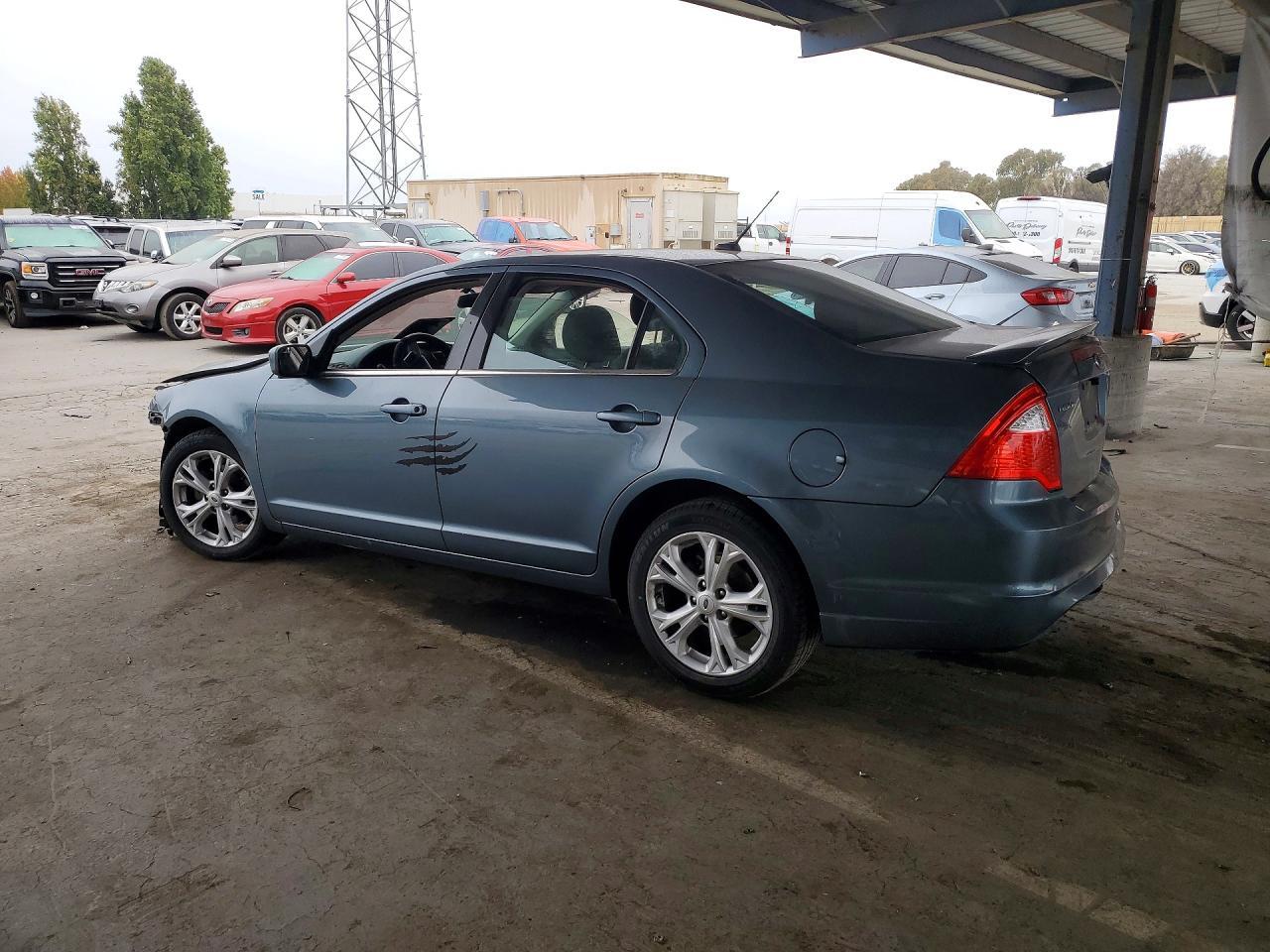 2012 FORD FUSION SE — Фото 2 из 12