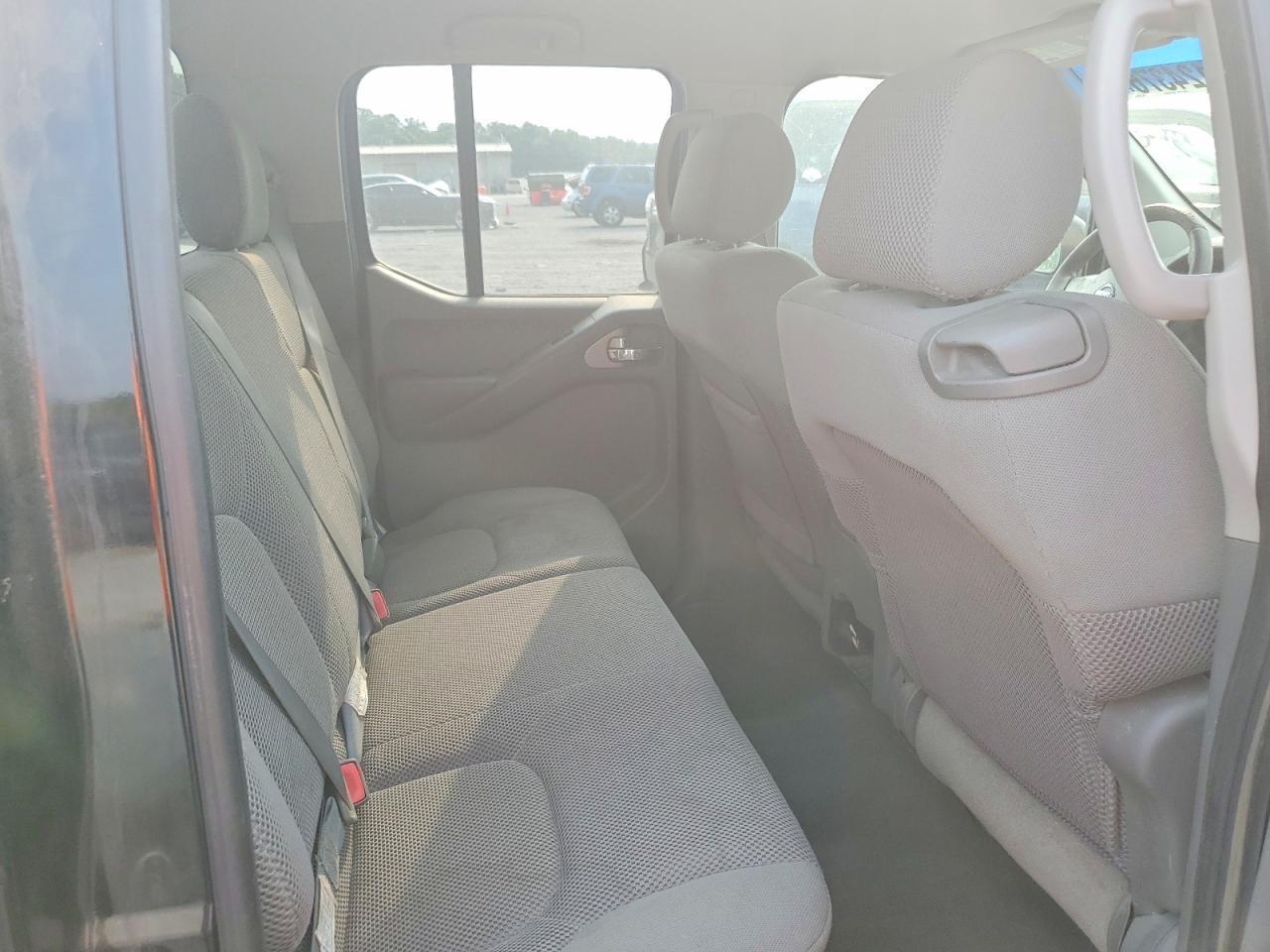 2008 NISSAN FRONTIER SE V6 — Фото 10 из 12