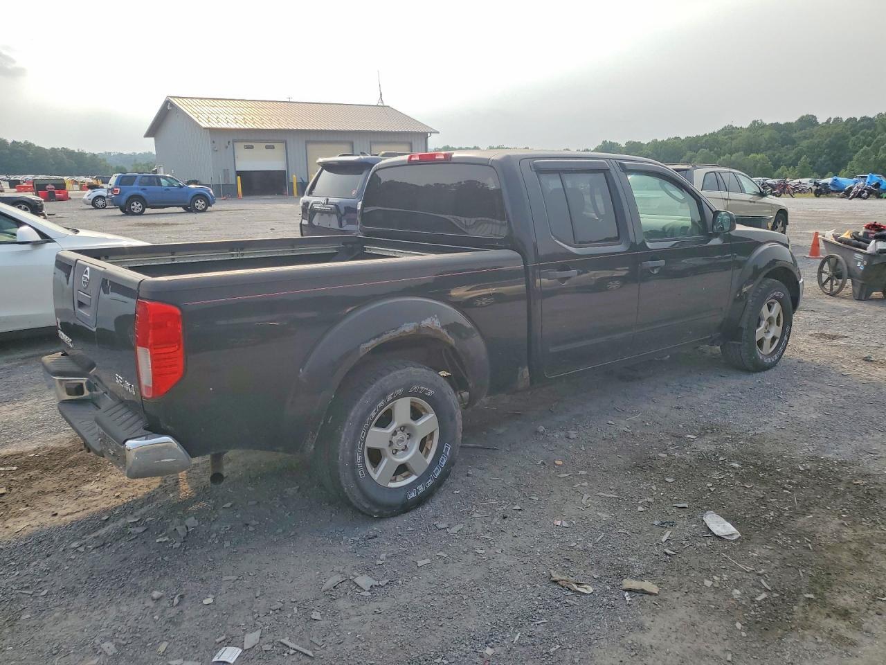 2008 NISSAN FRONTIER SE V6 — Фото 3 из 12