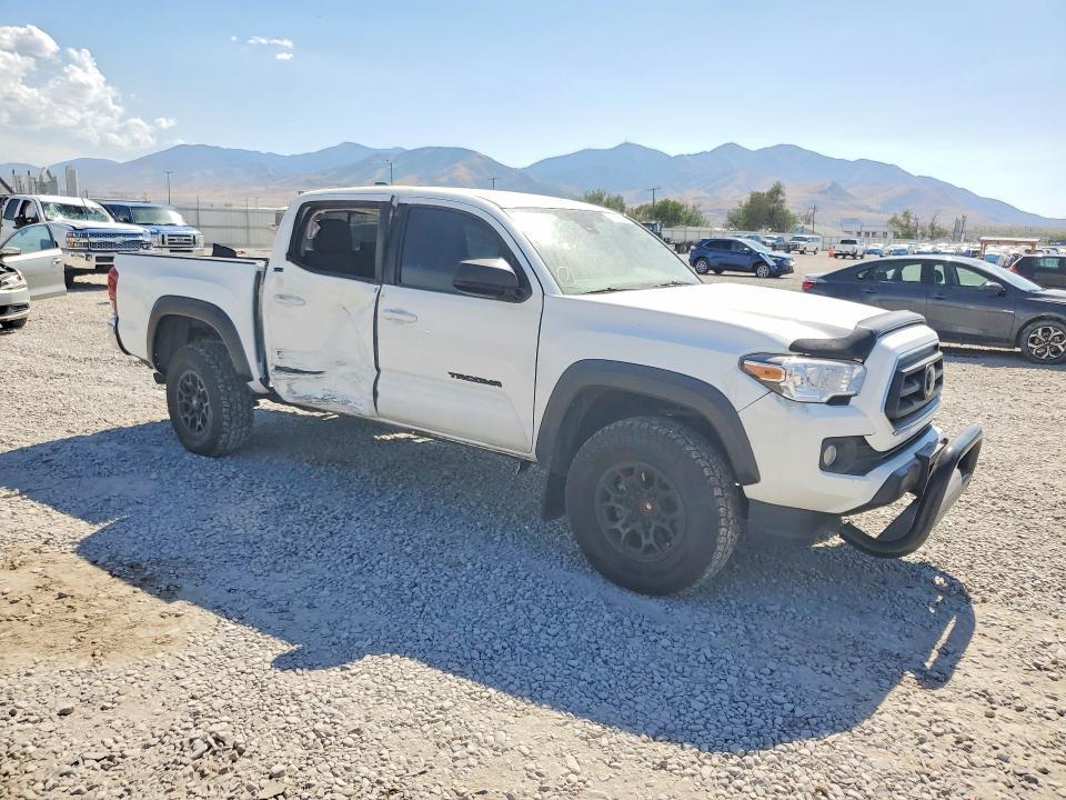 2023 TOYOTA TACOMA SR5 V6 — Фото 4 из 12