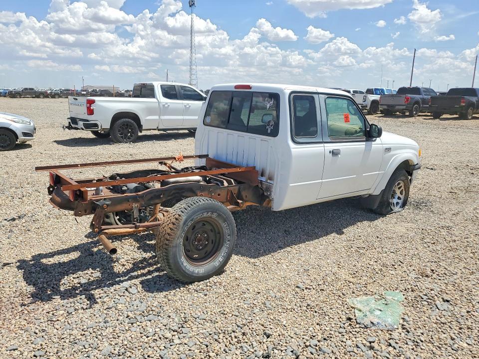 2001 MAZDA B3000 CAB PLUS — Фото 3 из 12