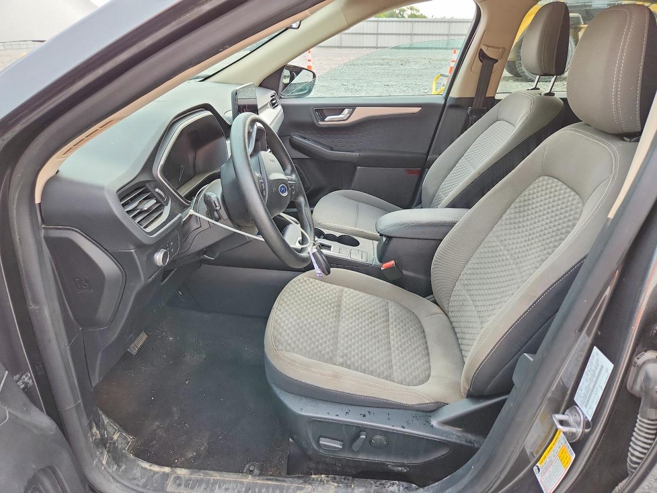 2020 FORD ESCAPE SE — Фото 7 из 13