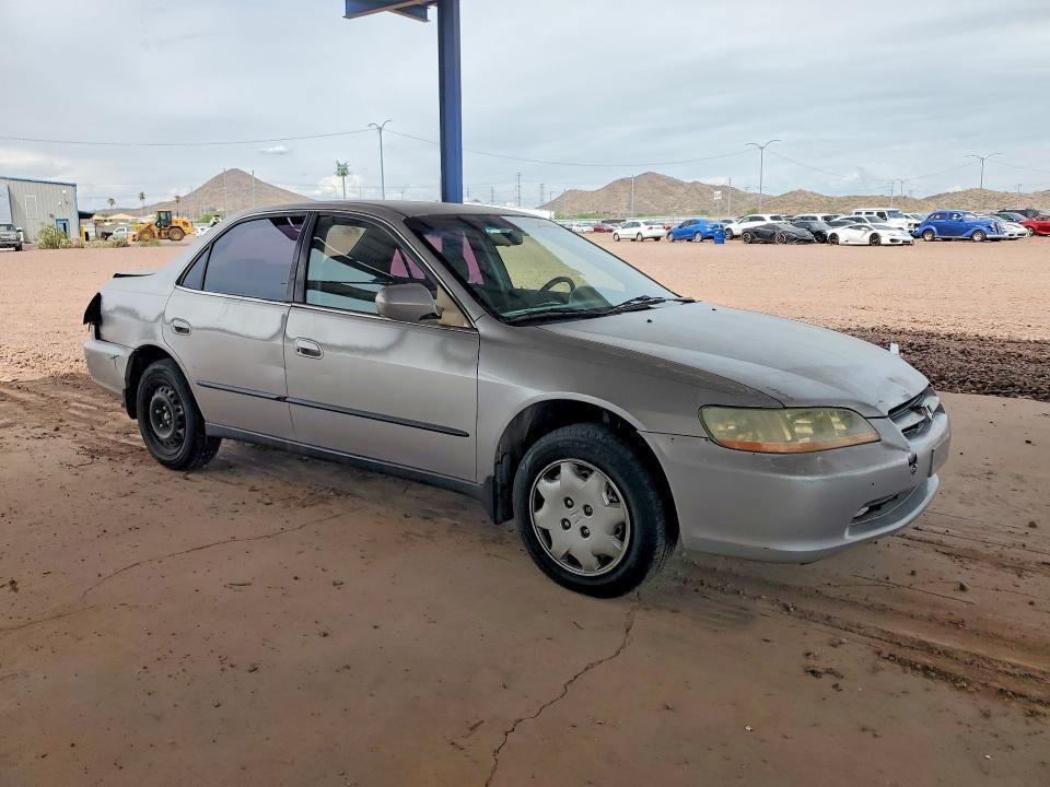 1999 HONDA ACCORD LX — Фото 4 из 12