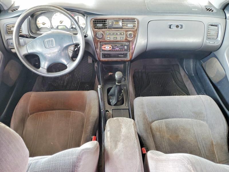 1999 HONDA ACCORD LX — Фото 8 из 12