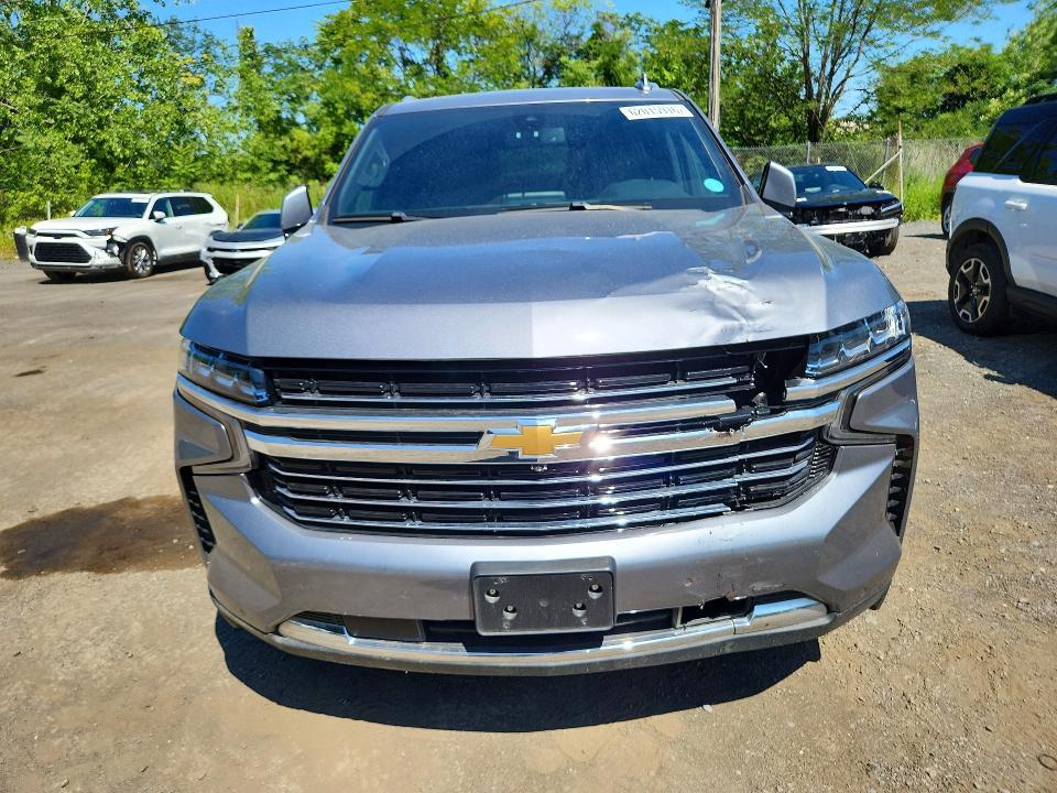 2022 CHEVROLET SUBURBAN K1500 LT — Фото 5 из 13