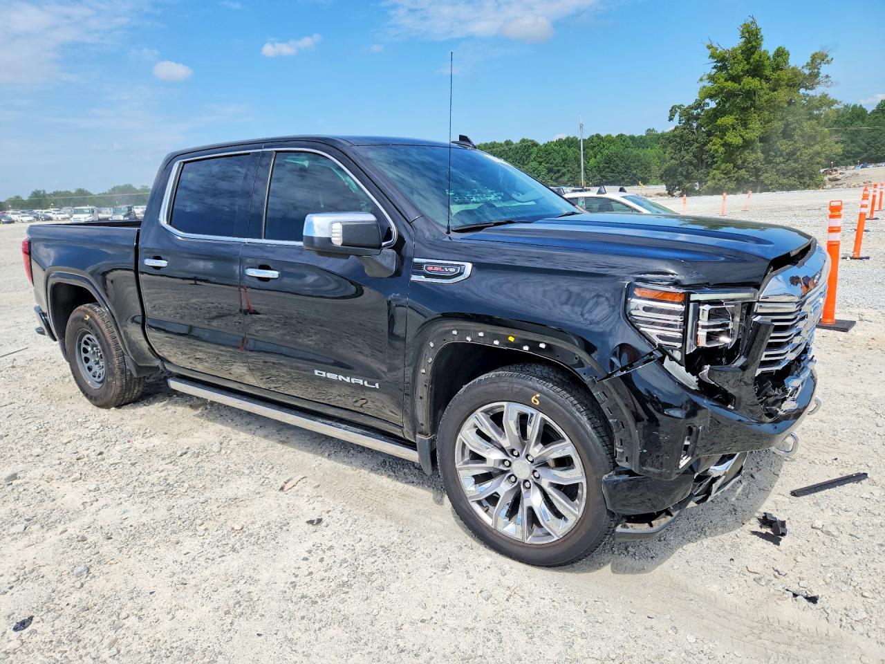 2024 GMC SIERRA K1500 DENALI — Фото 4 из 12