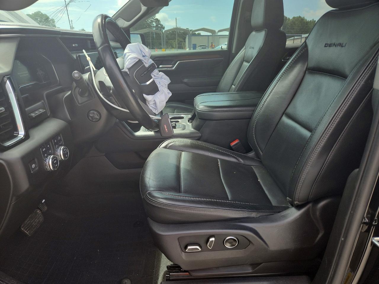 2024 GMC SIERRA K1500 DENALI — Фото 7 из 12