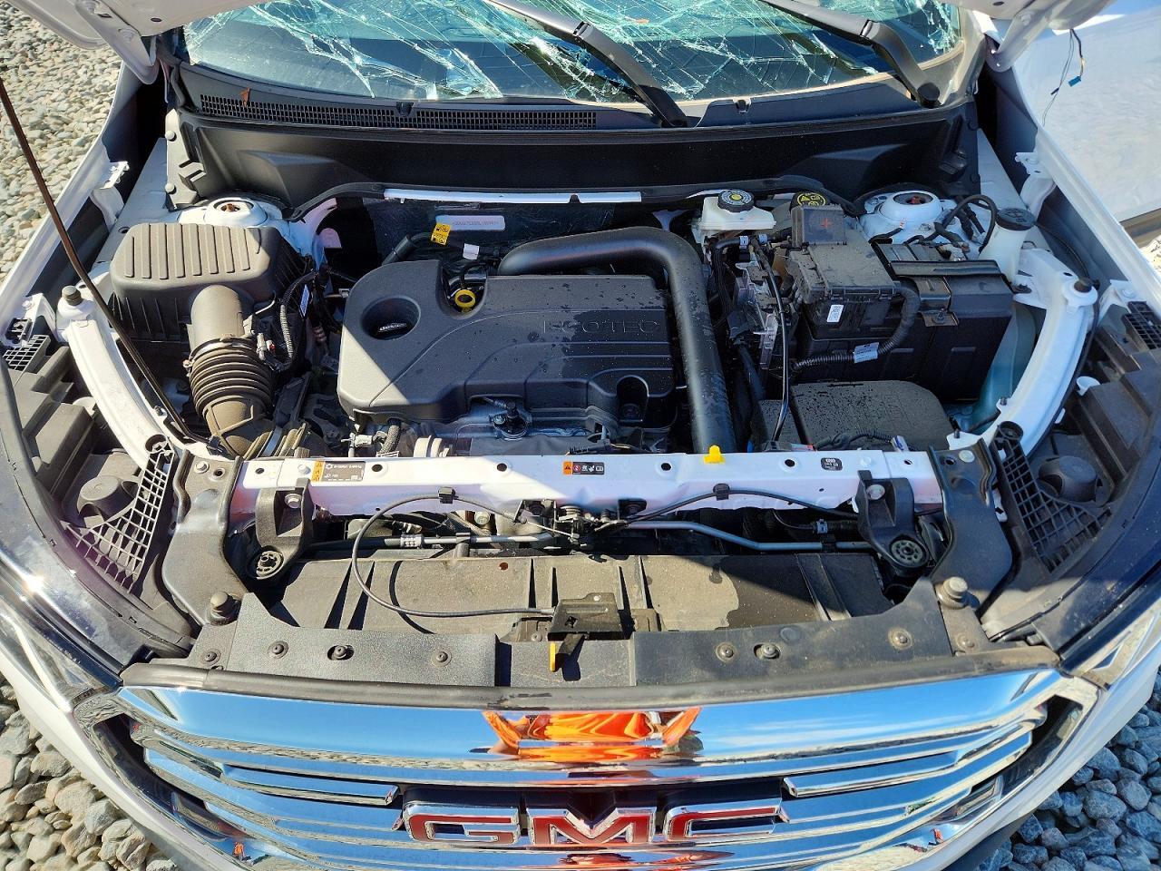 2024 GMC TERRAIN SLT — Фото 12 из 13