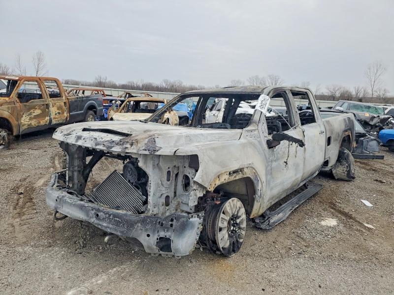 2024 GMC SIERRA K3500 DENALI ULTIMATE — Фото 2 из 10