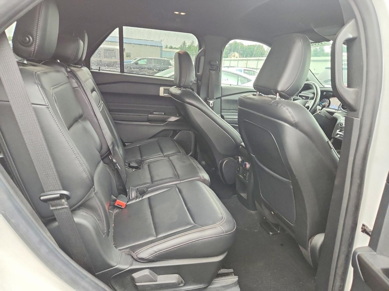 2020 FORD EXPLORER XLT — Фото 11 из 14