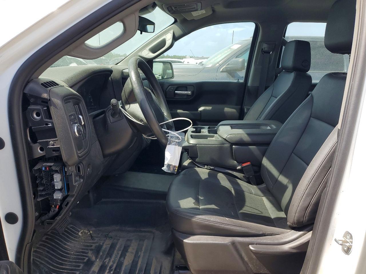 2024 GMC SIERRA C1500 — Фото 7 из 12