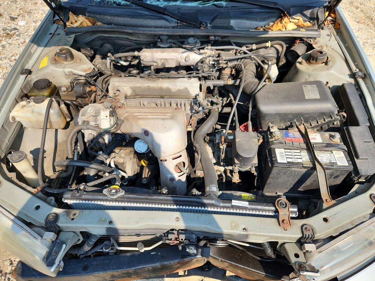 2001 TOYOTA CAMRY CE — Фото 11 из 12