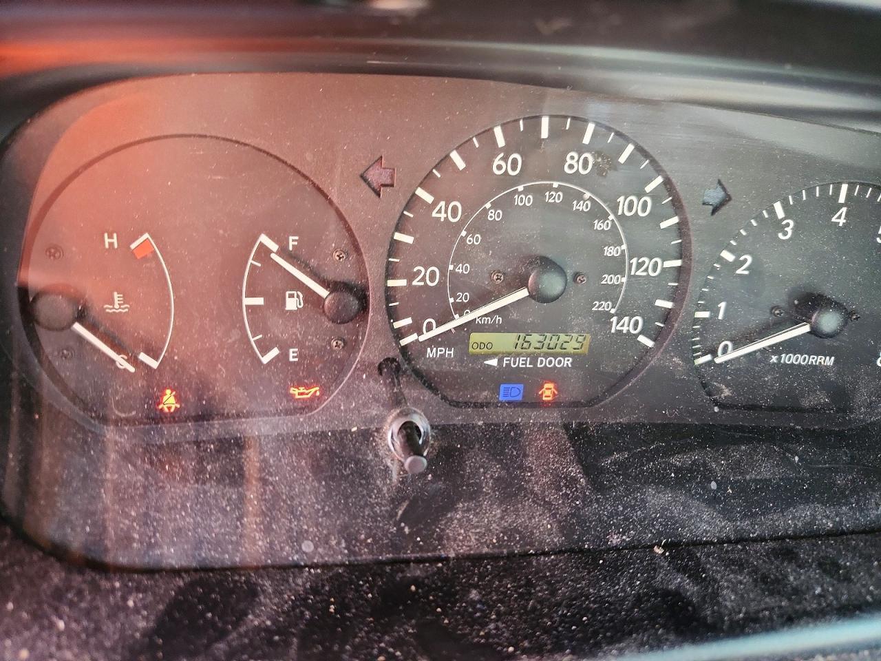 2001 TOYOTA CAMRY CE — Фото 9 из 12