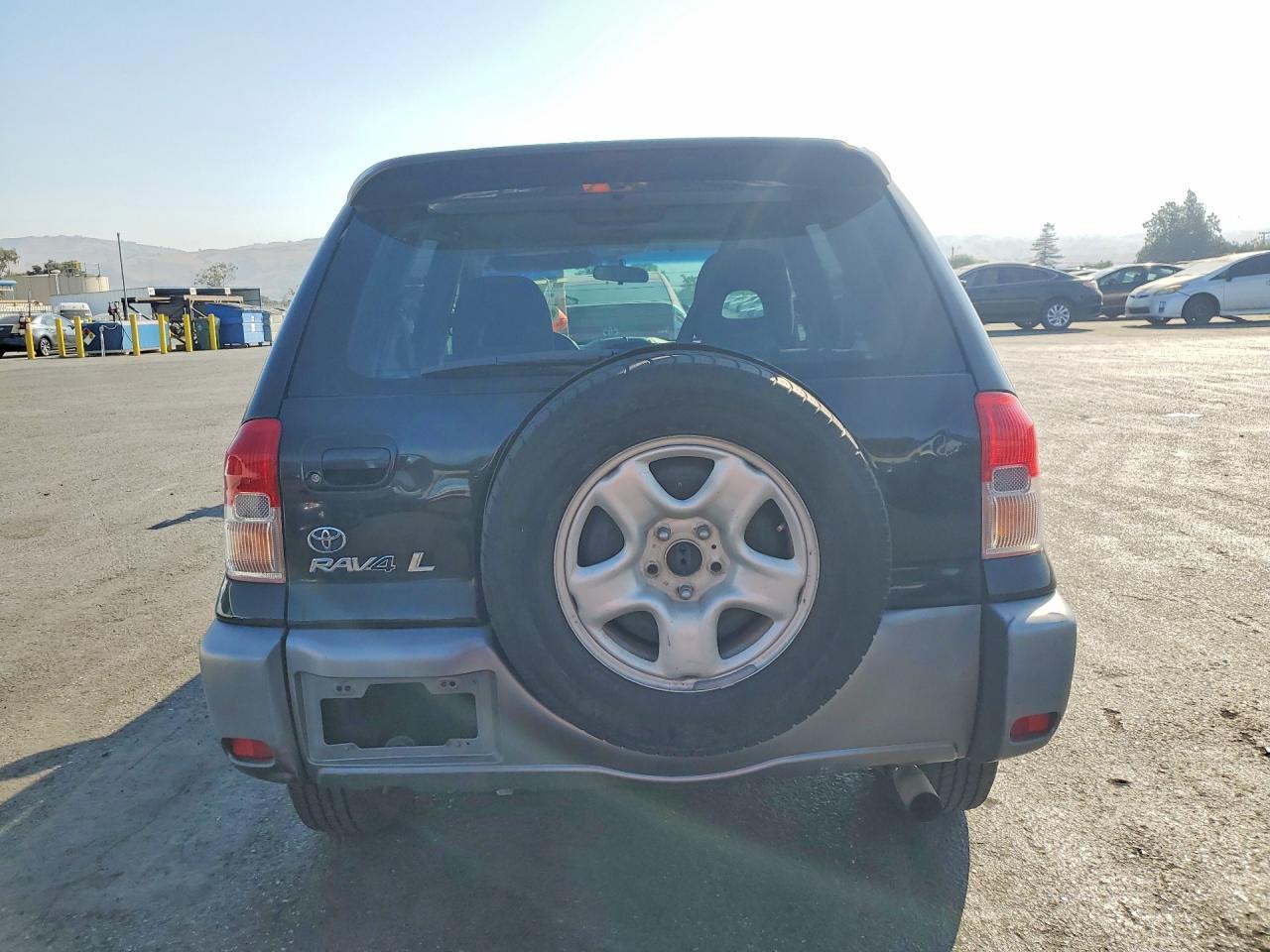 2001 TOYOTA RAV4 BASE — Фото 6 из 13