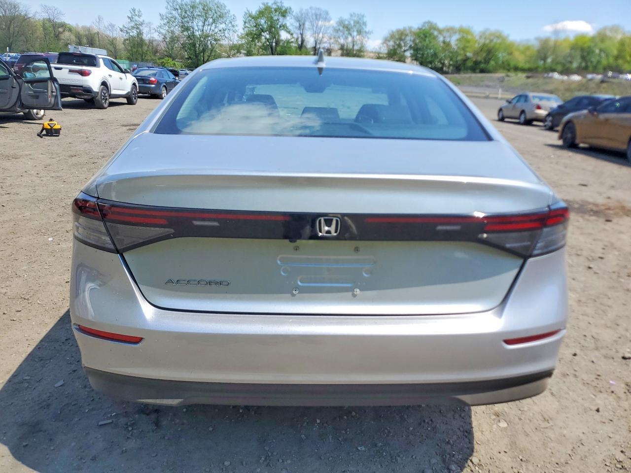 2024 HONDA ACCORD EX — Фото 6 из 12