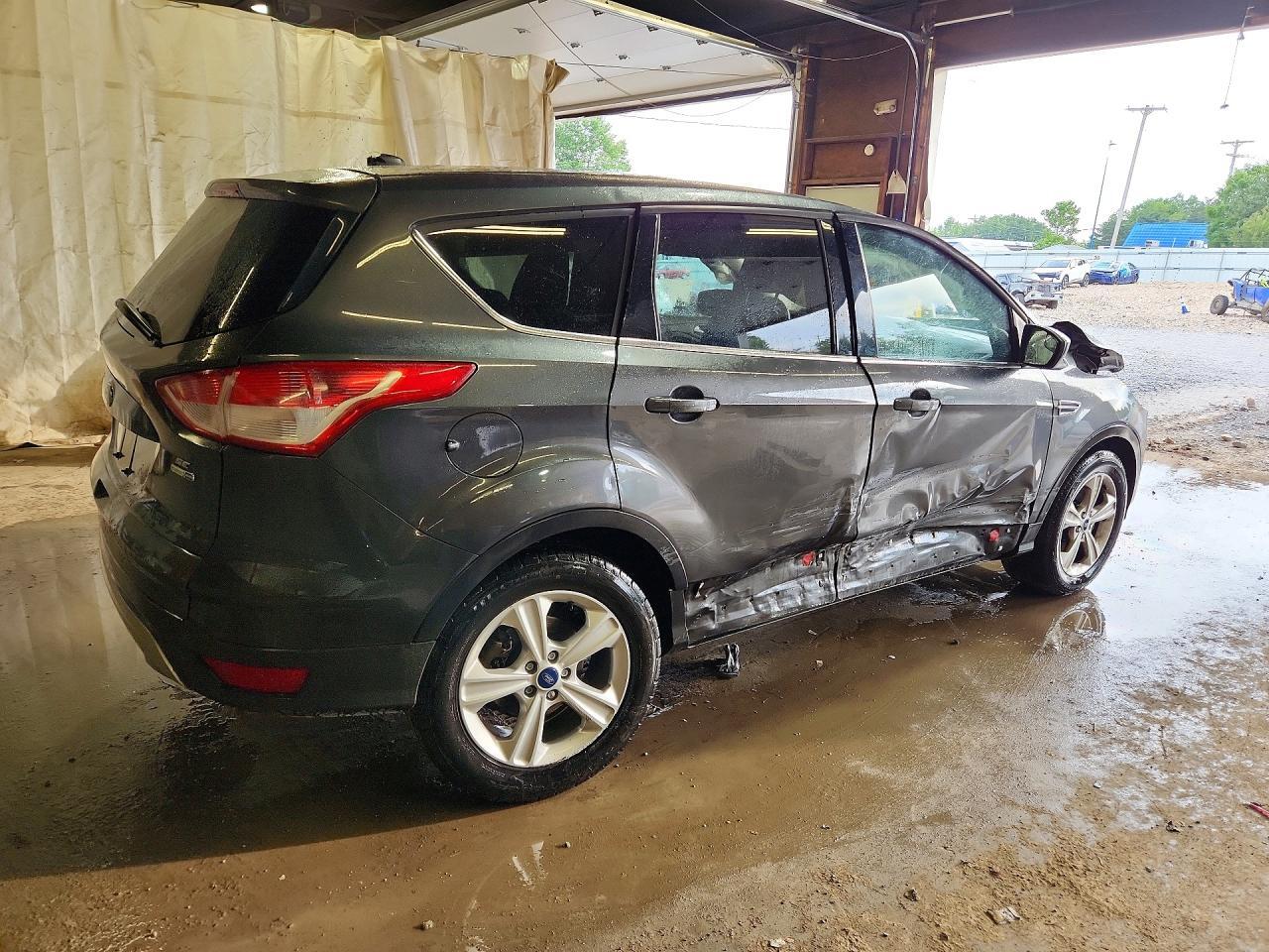 2016 FORD ESCAPE SE — Фото 3 из 13